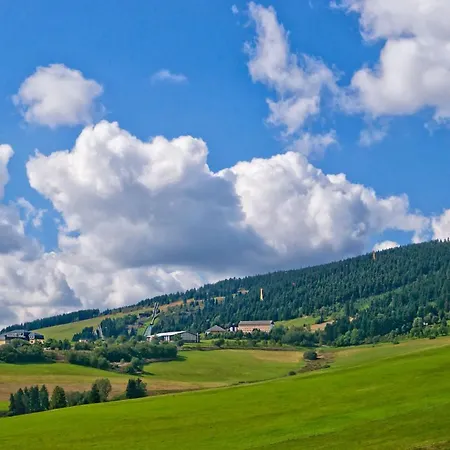 Am Roten Hammer I Und * Oberwiesenthal