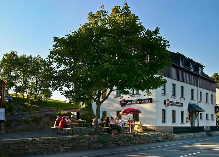 Am Roten Hammer *